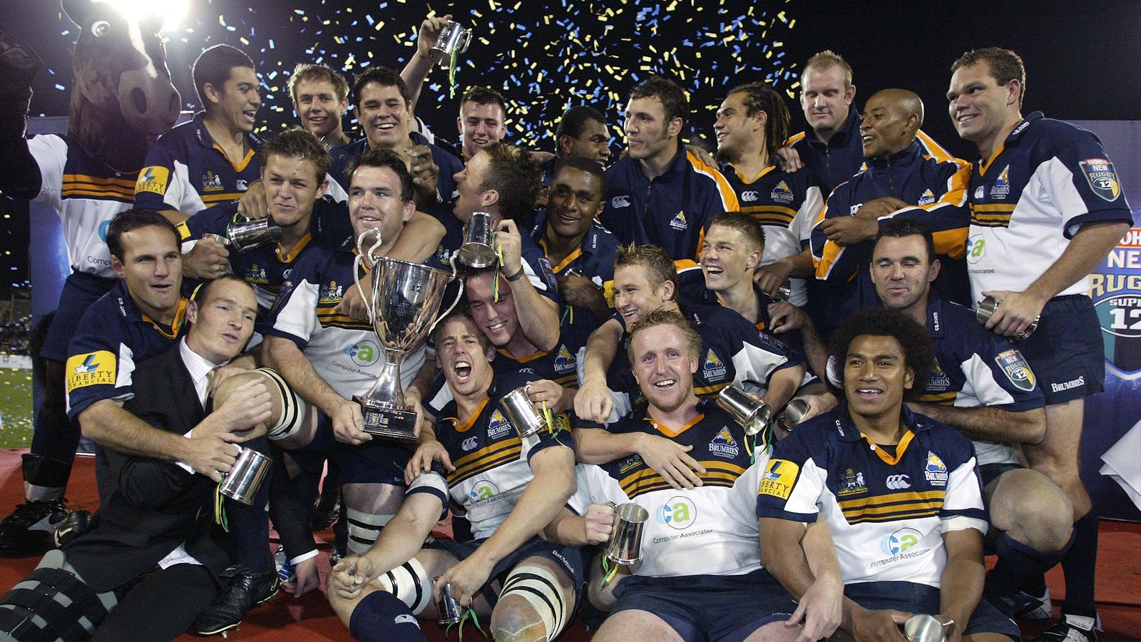 BRUMBIES CAMPE�N 2004
