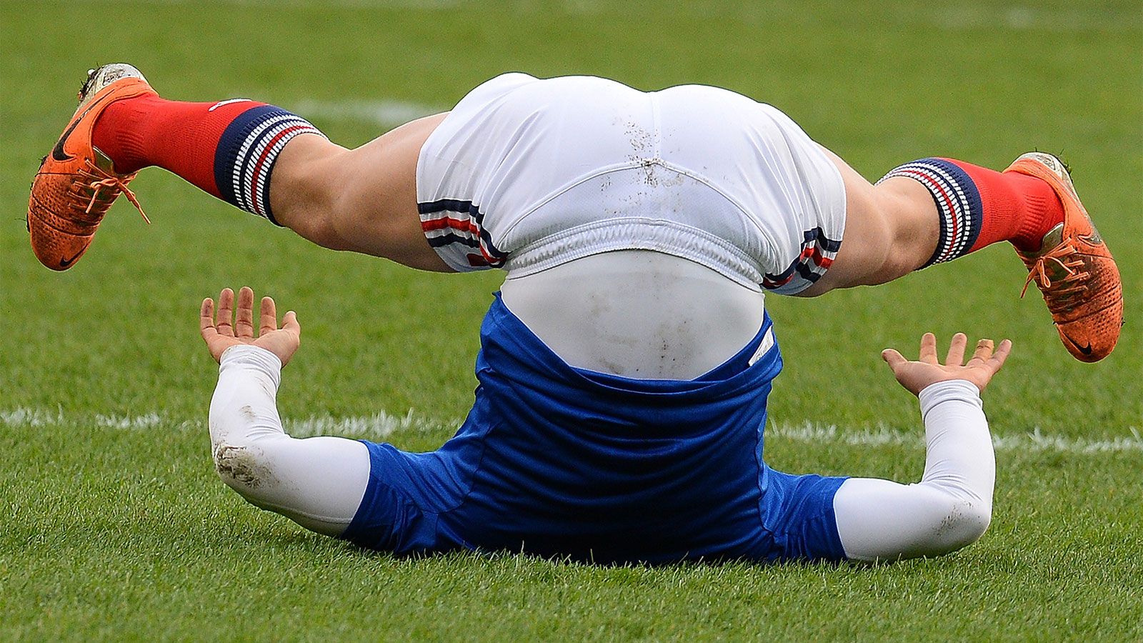 A FRANCIA LE ALCANZ� CON GANAR