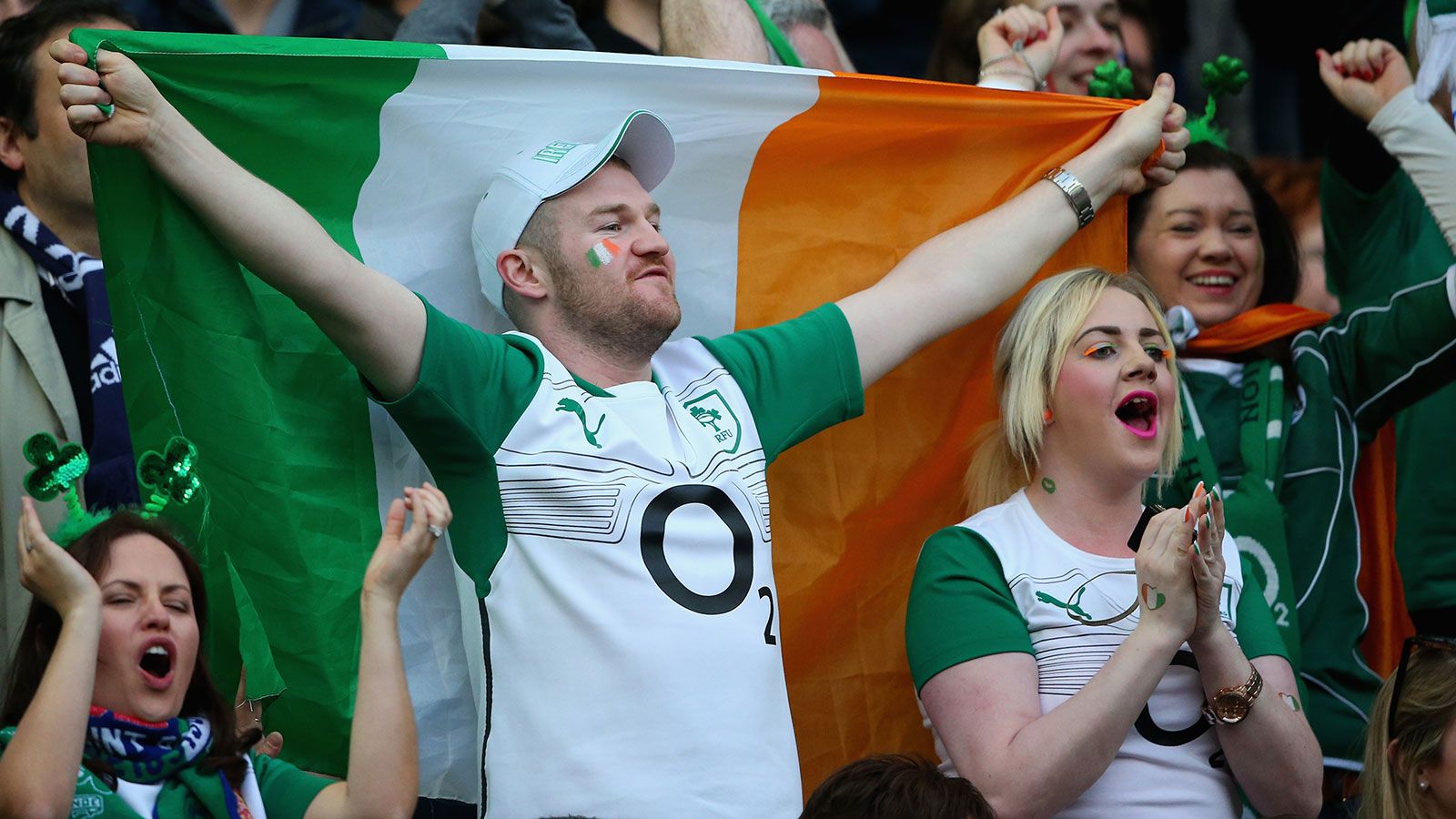 AL GRAN CAMPE�N �SALUD!