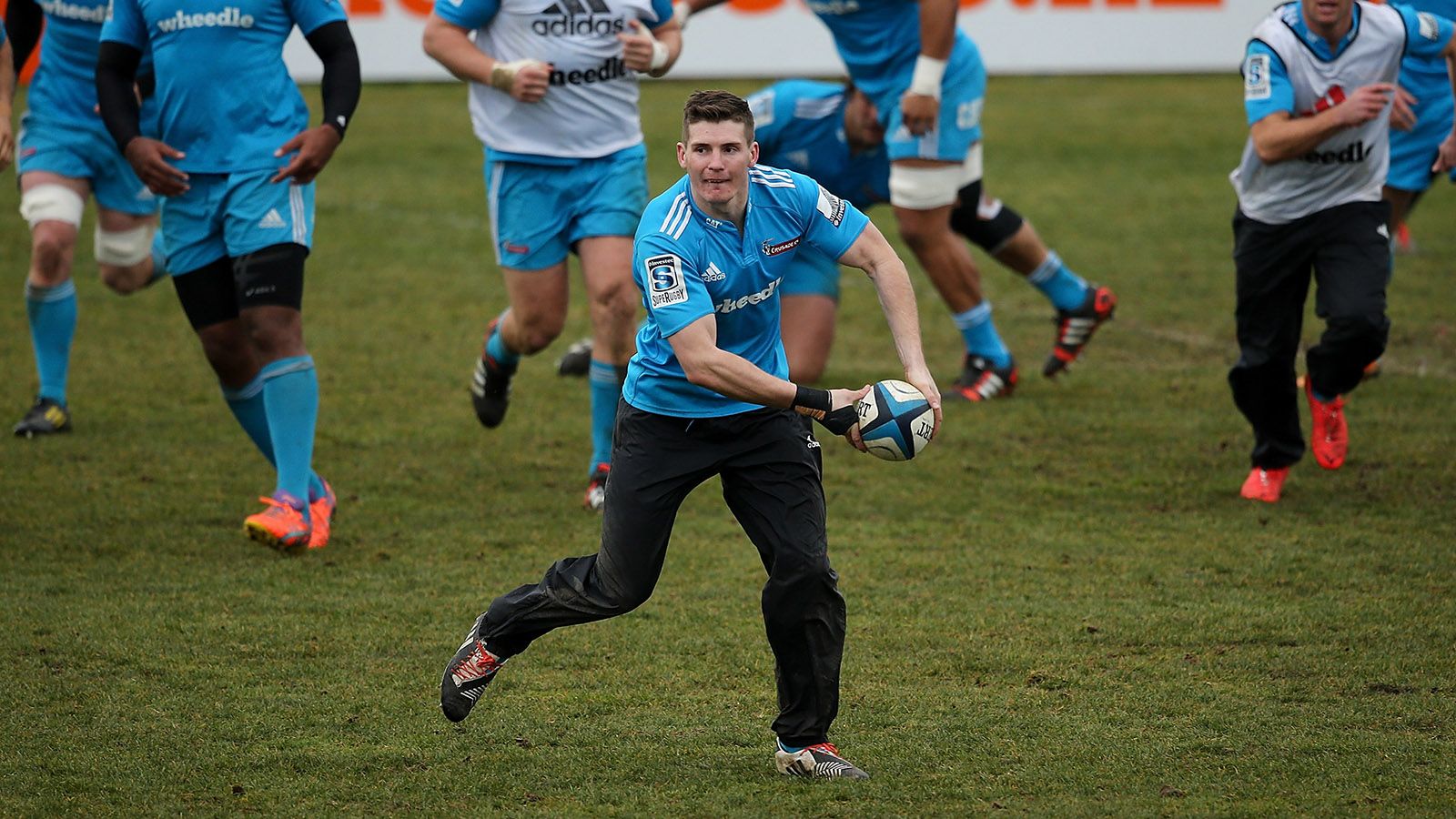 CRUSADERS, POR EL T�TULO