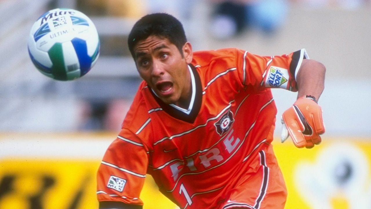 Cumplea�os 48 de Jorge Campos