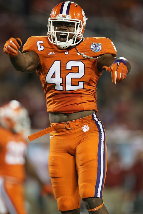 Prospectos de draft: LBs