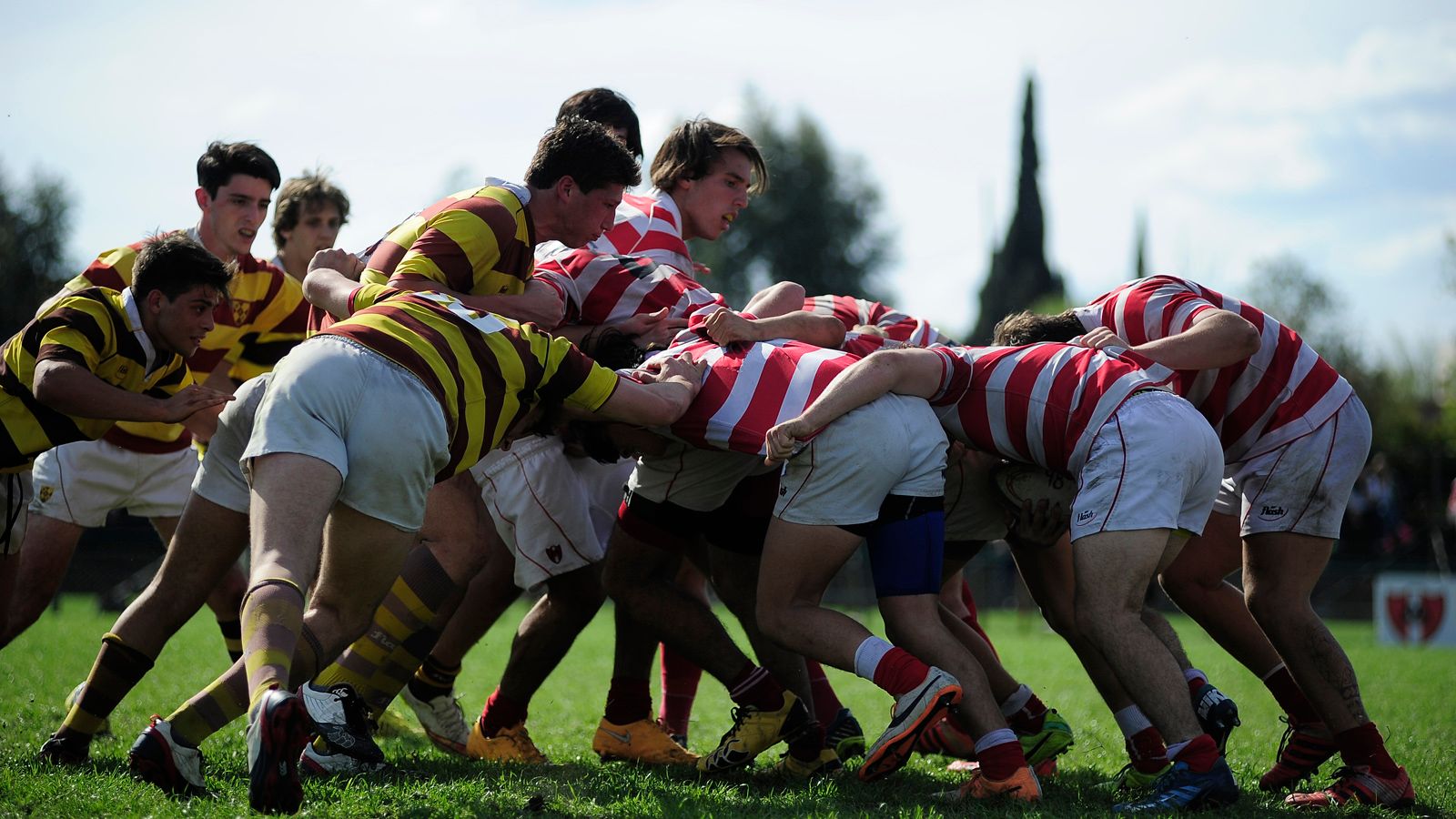 CHICOS CON INQUIETUDES