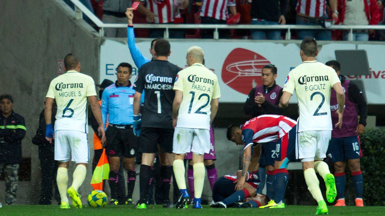 Ricardo La Volpe y Miguel Samudio, un partido de castigo