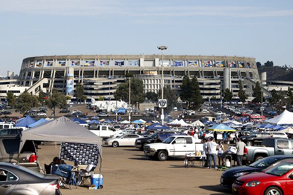 Chargers stadium plan heads to November ballot