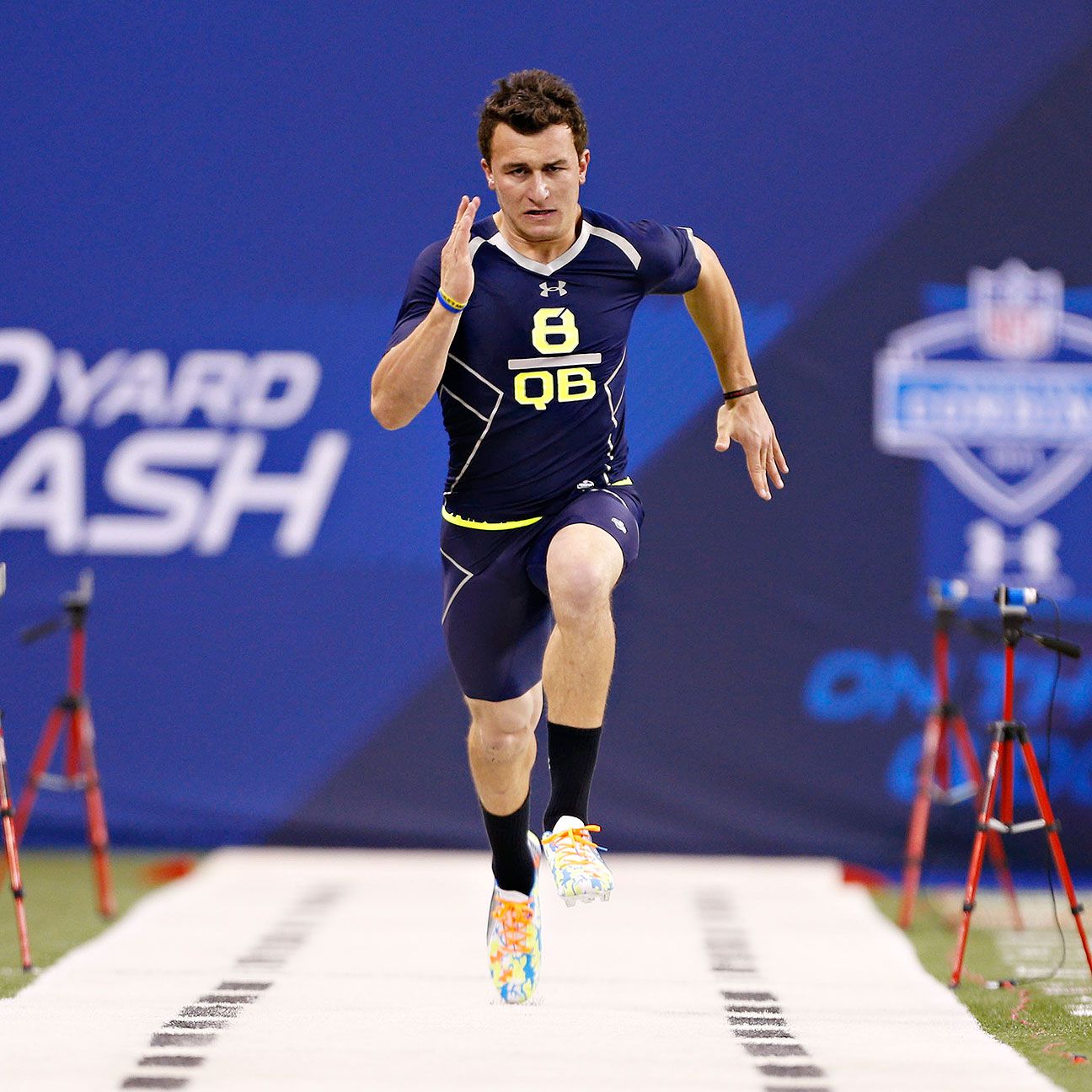 Johnny Manziel signs multiyear endorsement contract with Nike