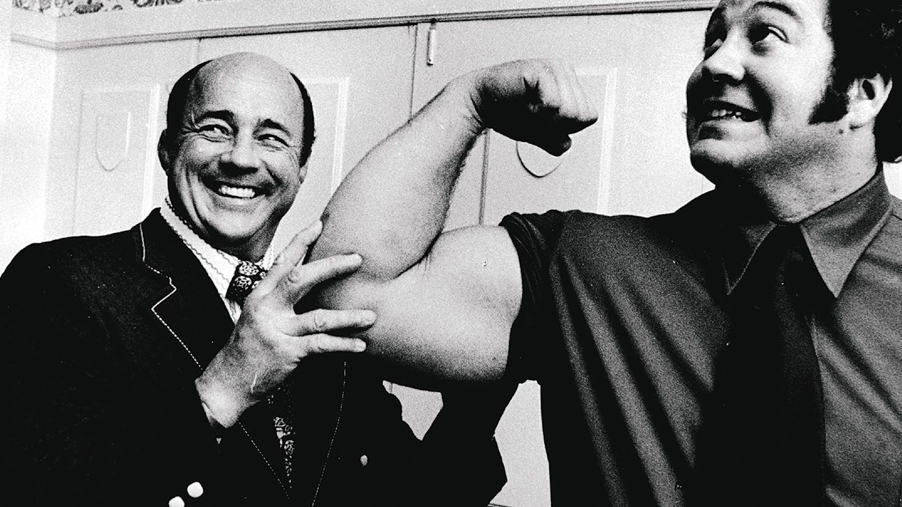 Wrestling legend Verne Gagne dies at age 89