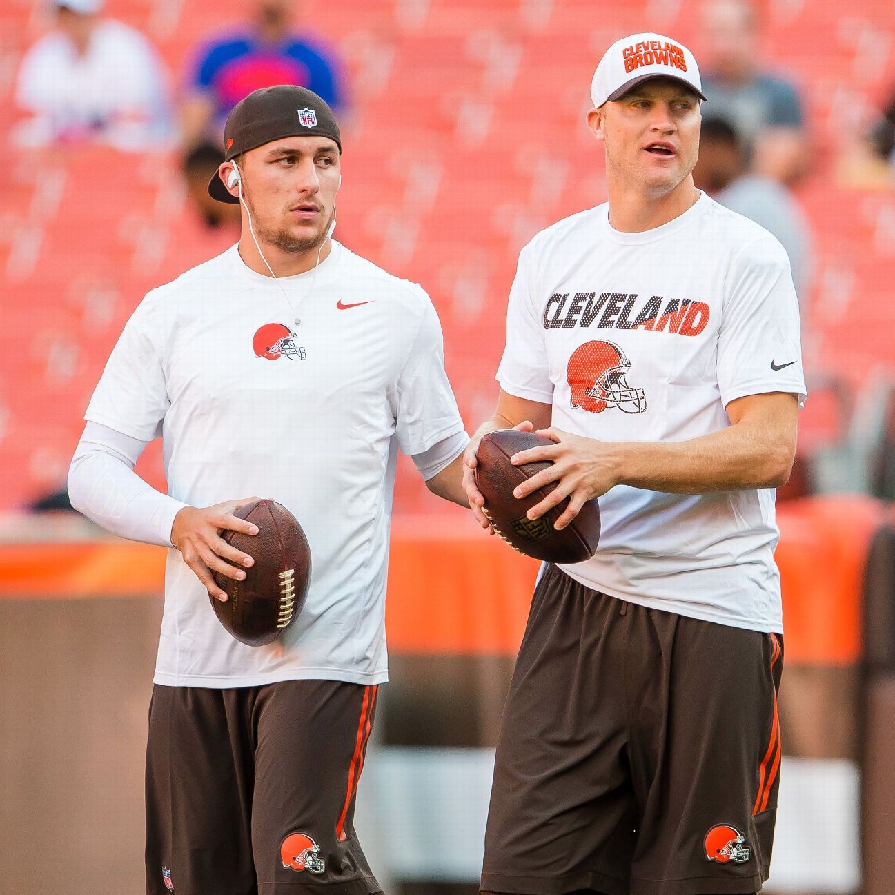 Browns' McCown dinged up, will start if healthy
