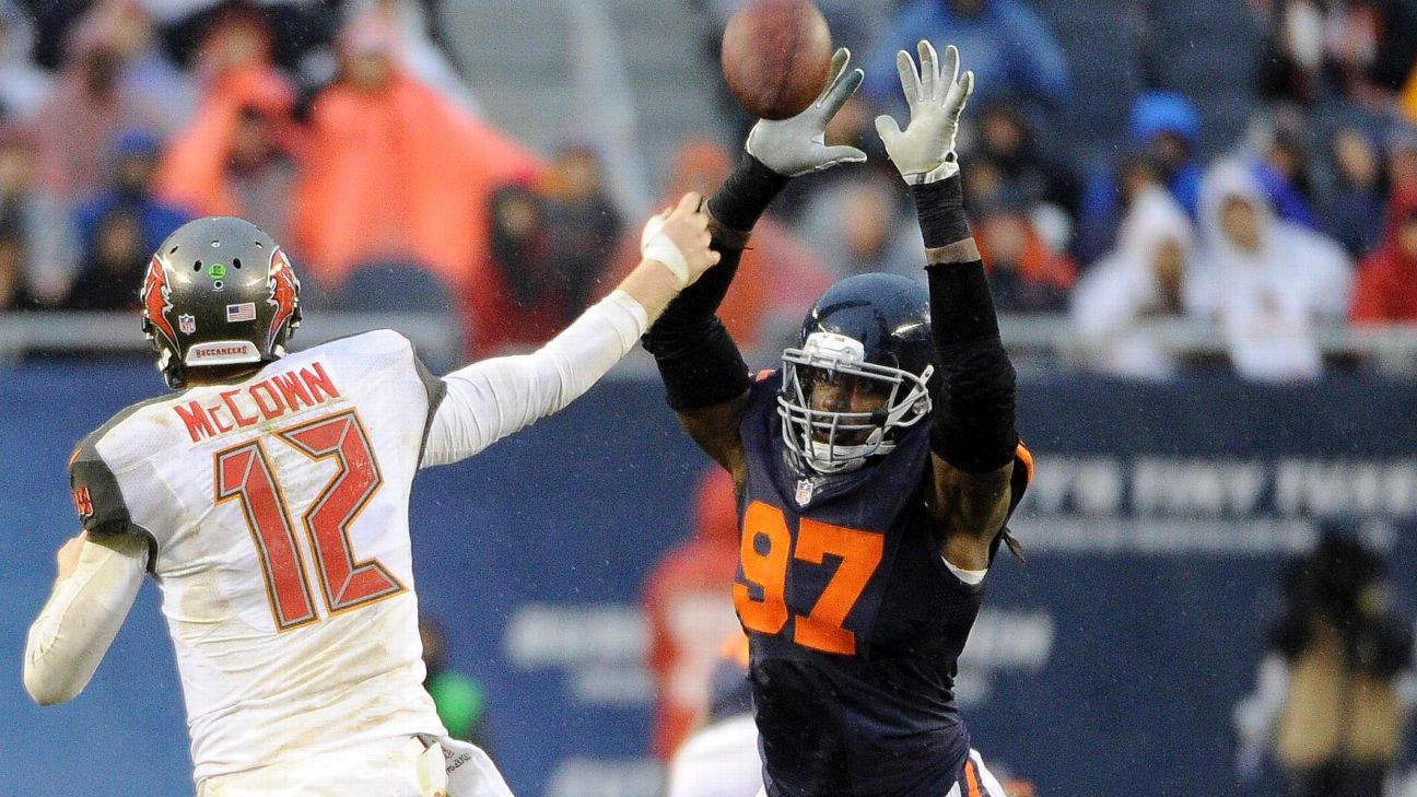 Source: Bears LB Young agrees to extension