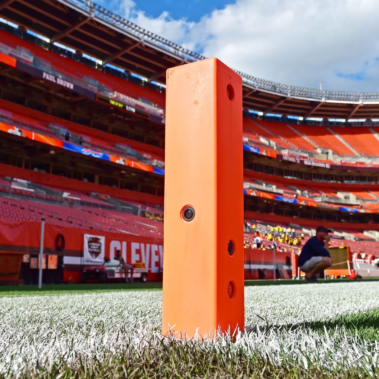 How pylon cams will save NFL officials (sometimes)