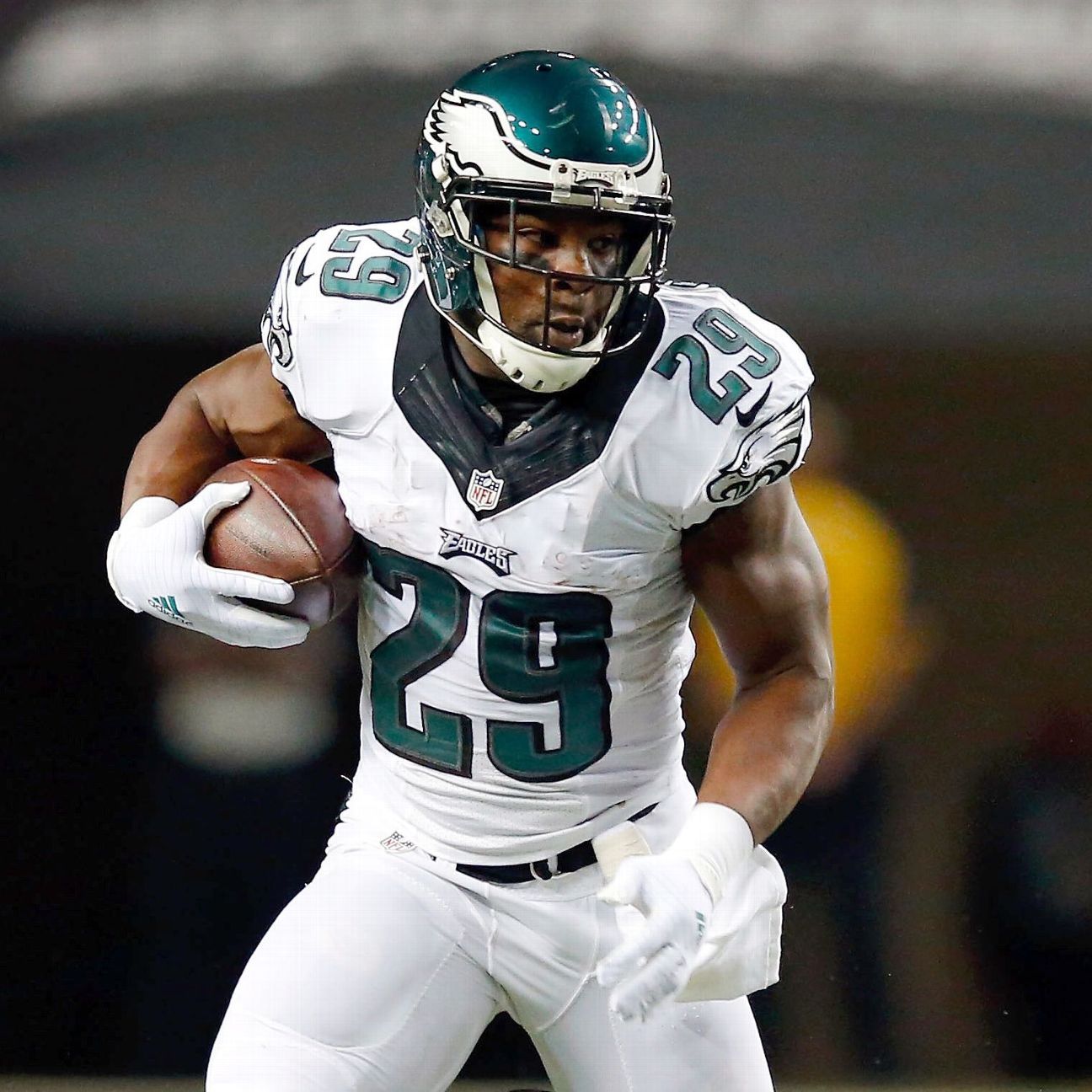 Eagles' Kelly doesn't rule RB Murray out Sunday