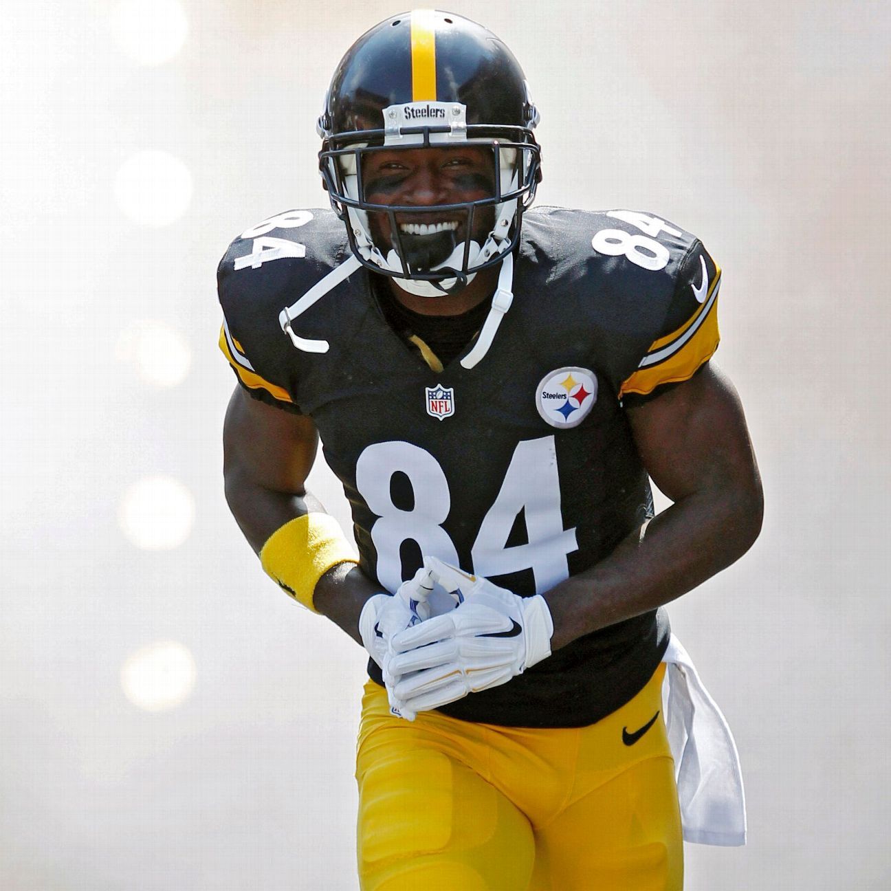 From the Mag: Antonio Brown on why he's the NFL's top receiver