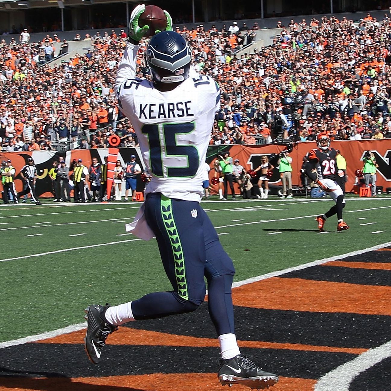 Seahawks waste opportunity in collapse vs. Bengals
