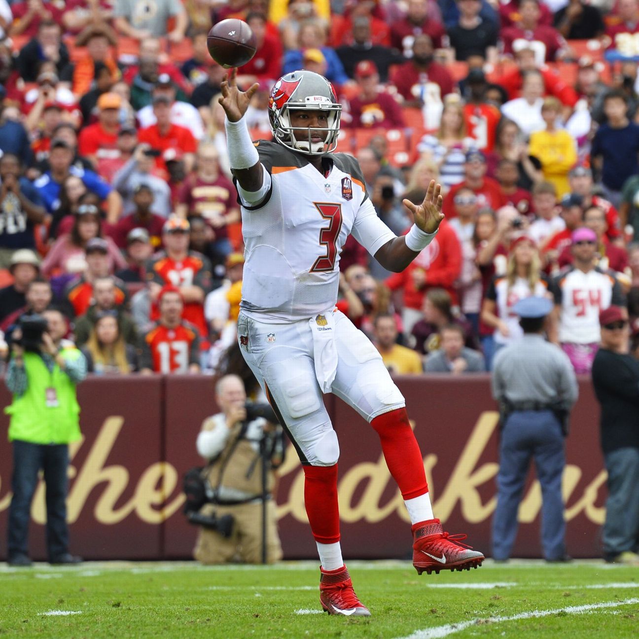 Jameis Winston sharp, but Bucs can't secure victory in Washington