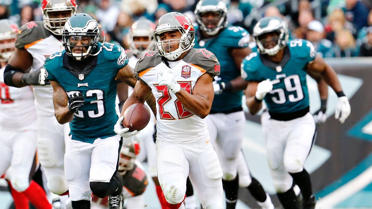 Coach: Buccaneers prioritizing RB Martin's return