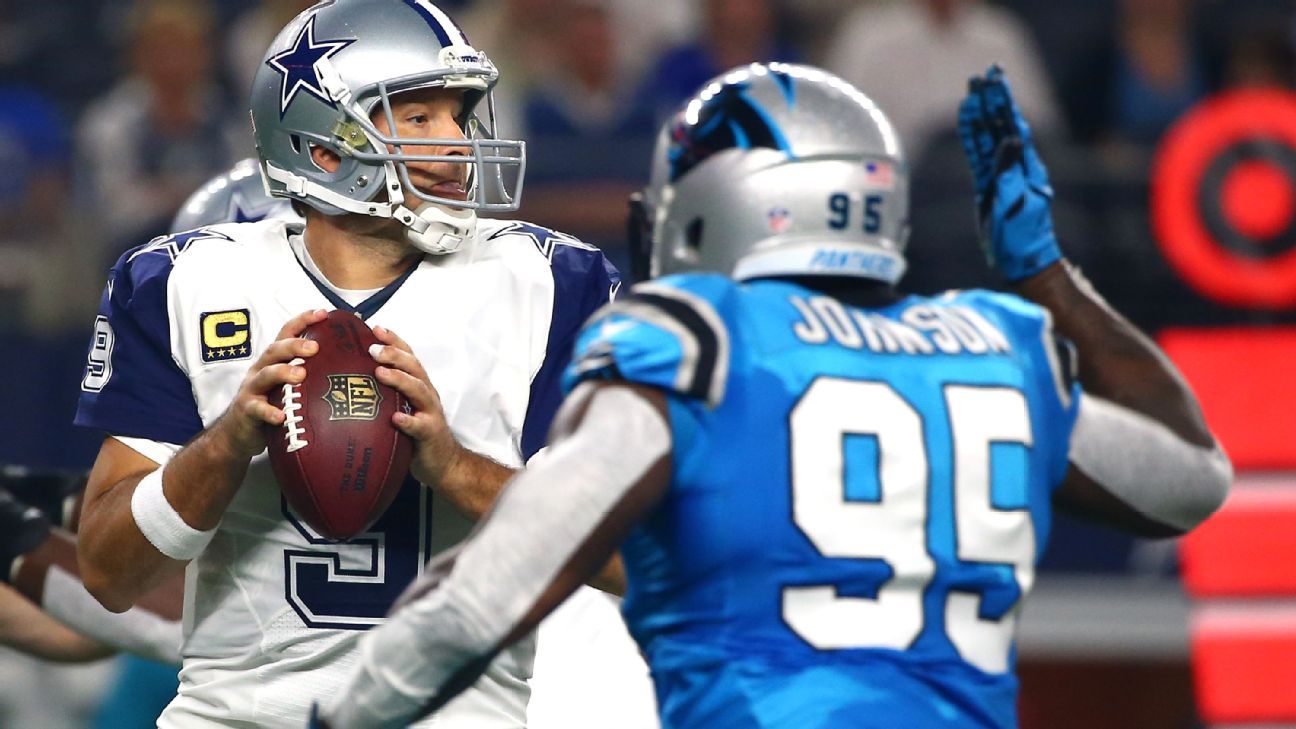 Tony Romo's first half could not have been worse