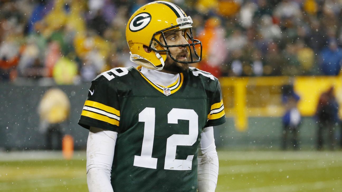 Rodgers pans team's prep, denies players meeting