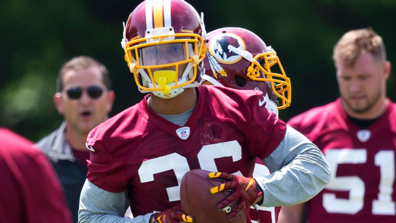 Su'a Cravens' Friday: Interception by day, booed off stage by night