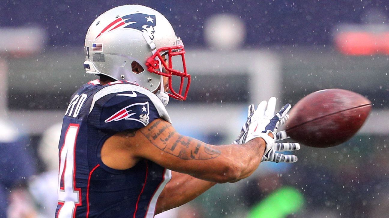 Michael Floyd lauds Jacoby Brissett's help in transition to Patriots