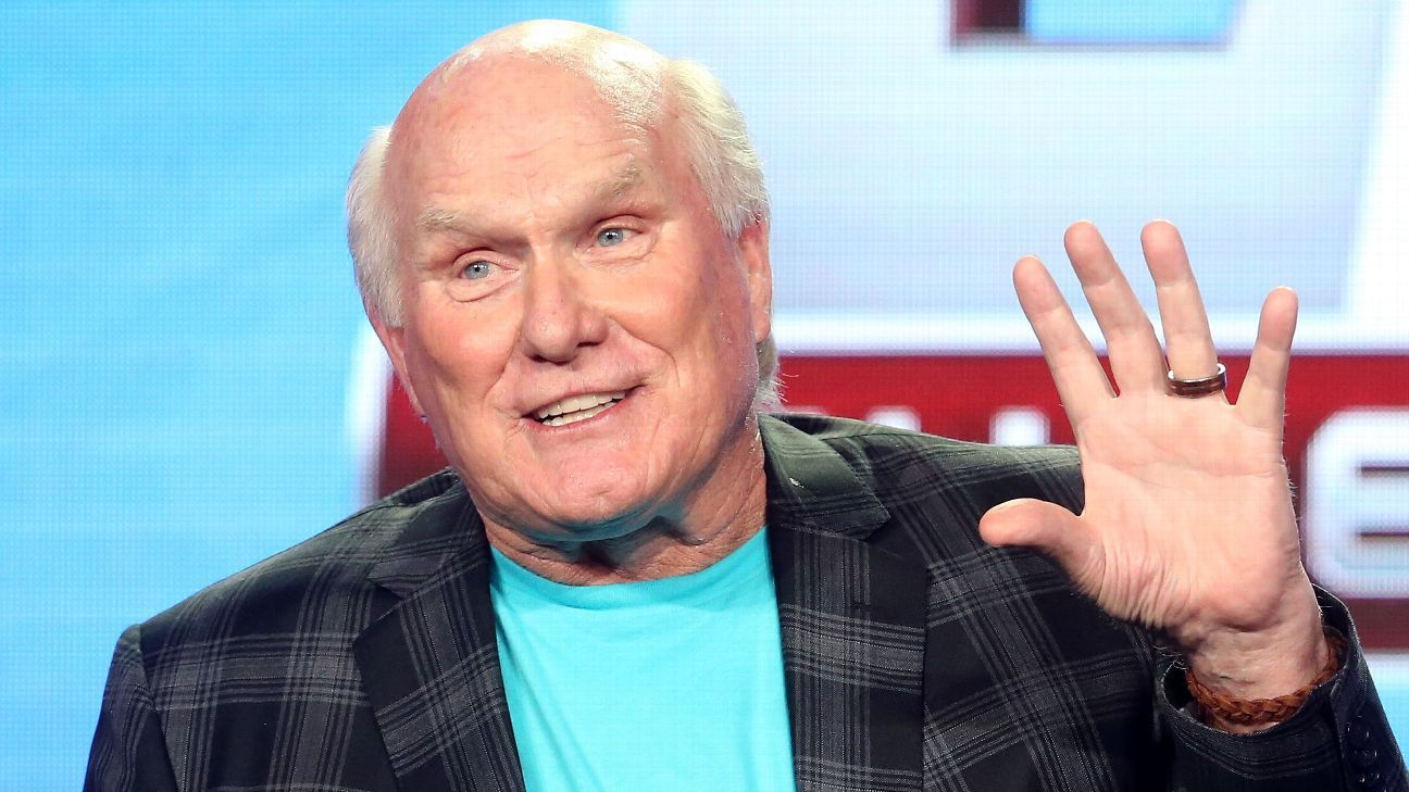 Terry Bradshaw regrets 'cheerleader' line; didn't like Mike Tomlin's response
