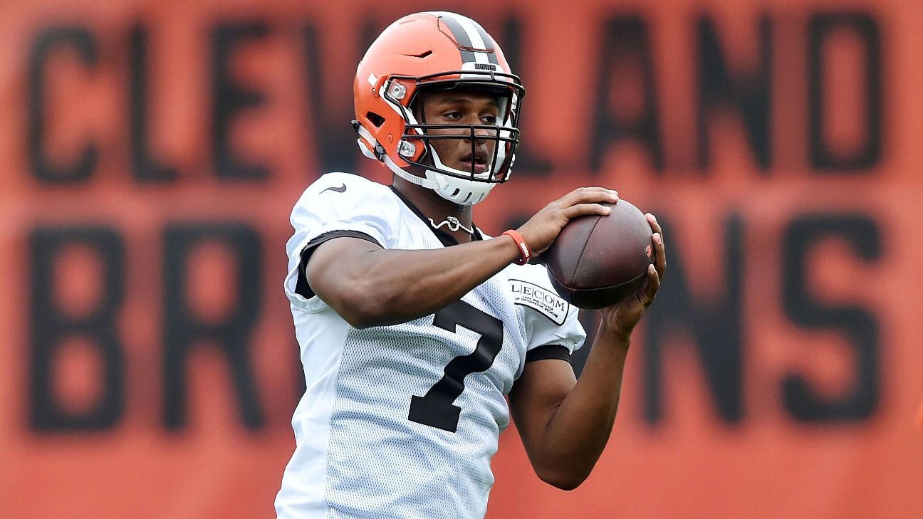 Two plays show what Browns' DeShone Kizer can be, and where he is