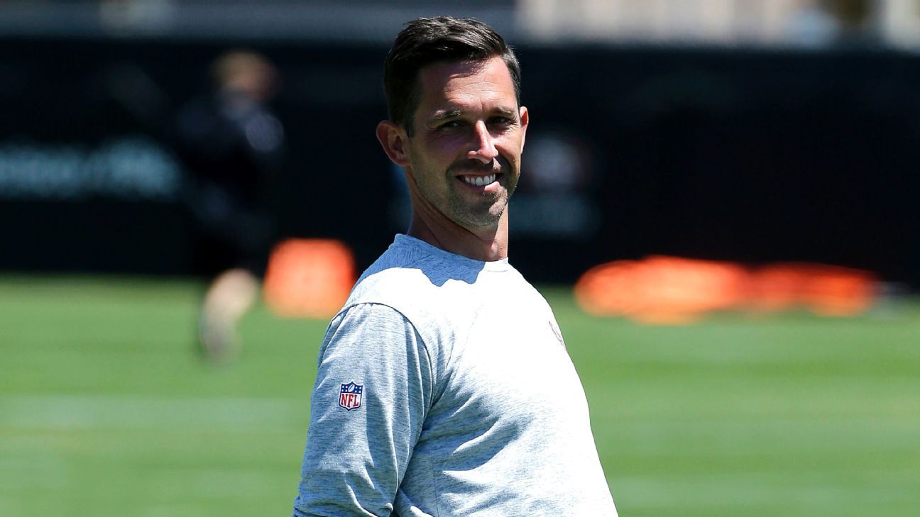 Kyle Shanahan's football knowledge has 49ers buying in