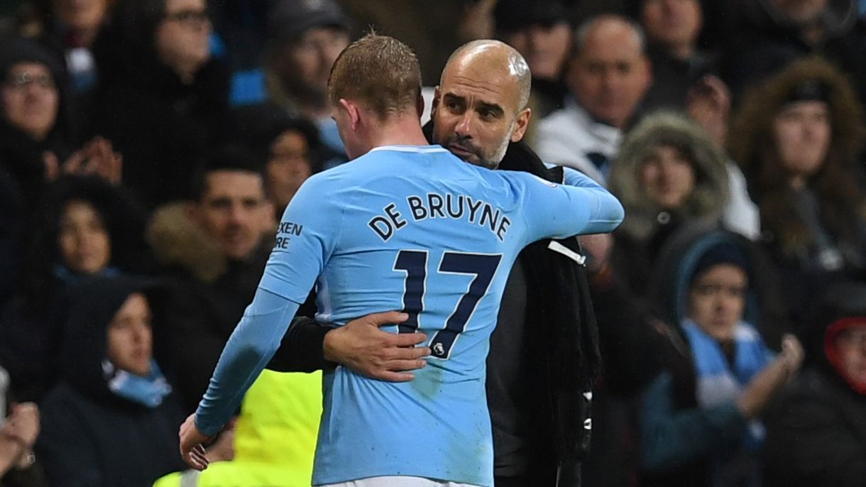 De Bruyne defiende a Guardiola de las acusaciones de Touré