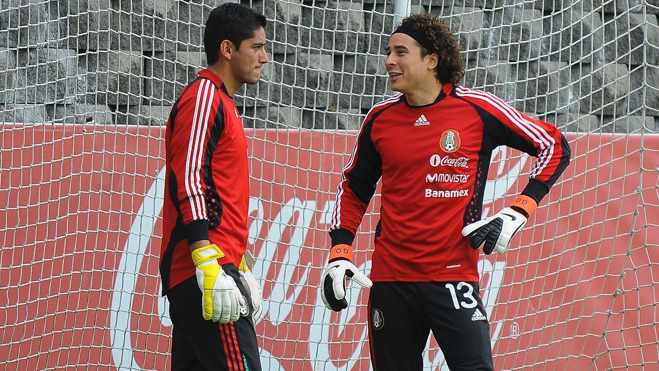 ¿Qué le envidia Jesús Corona a Ochoa y viceversa?