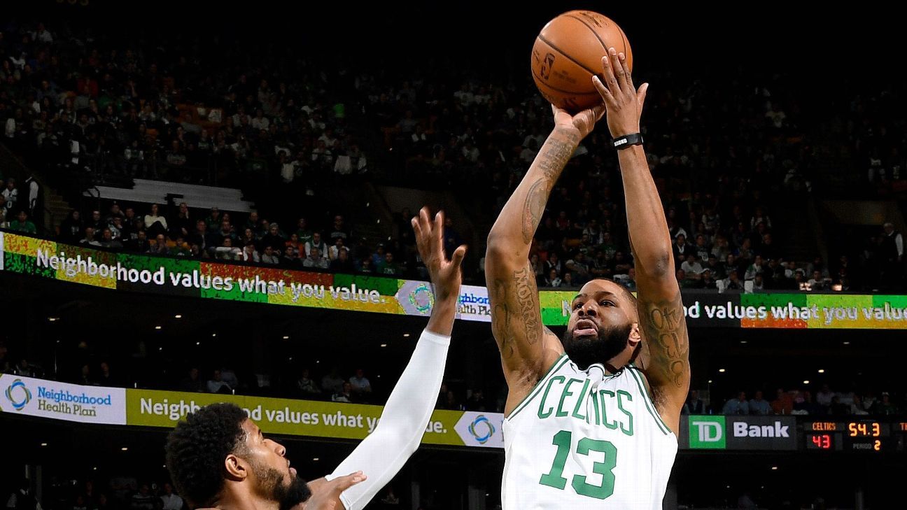 NBA - Short-handed Boston Celtics steal win from Oklahoma City Thunder