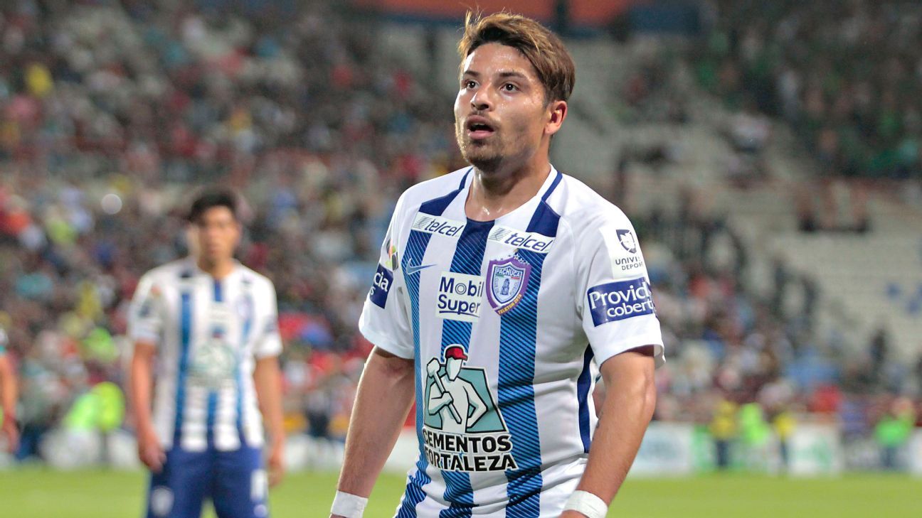 Sebastián Palacios, primer jugador en anotar cuatro goles en un partido con Pachuca