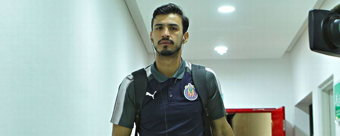 Oswaldo Alanís se va sin despedirse de Chivas