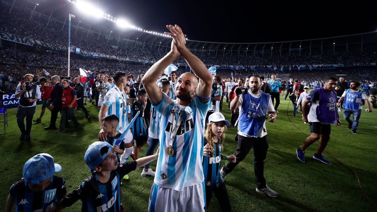 Lisandro López, el distinto