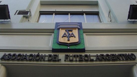 La AFA suspende todo el fútbol hasta el 31 de marzo