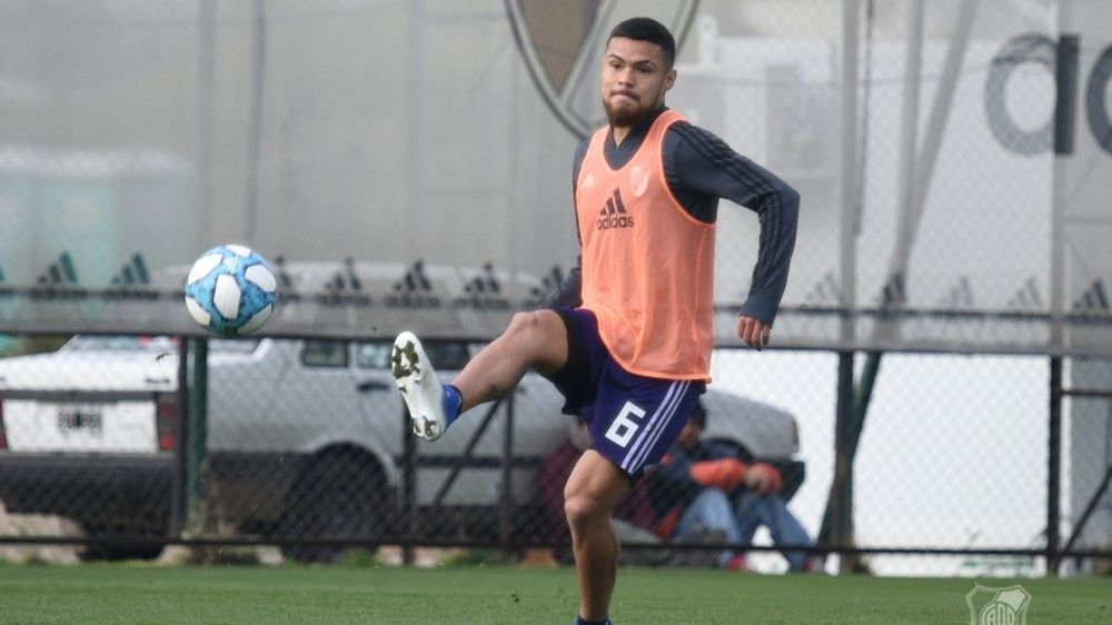 River jugará el viernes un amistoso con All Boys y podría debutar Paulo Díaz