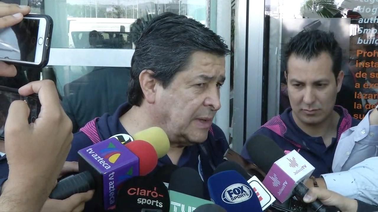Luis Fernando Tena no descarta el sueño de liguilla para las Chivas