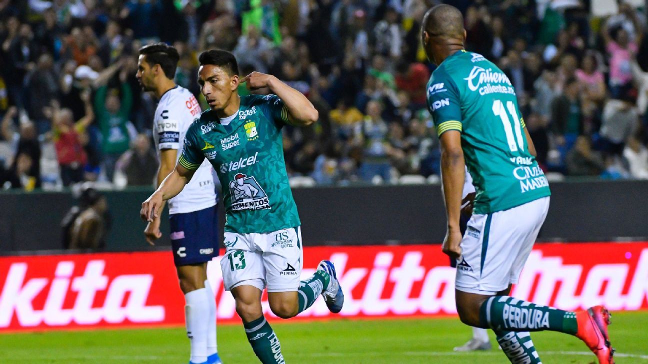 Ángel Mena sigue como el mejor en la tabla de goleo del futbol mexicano