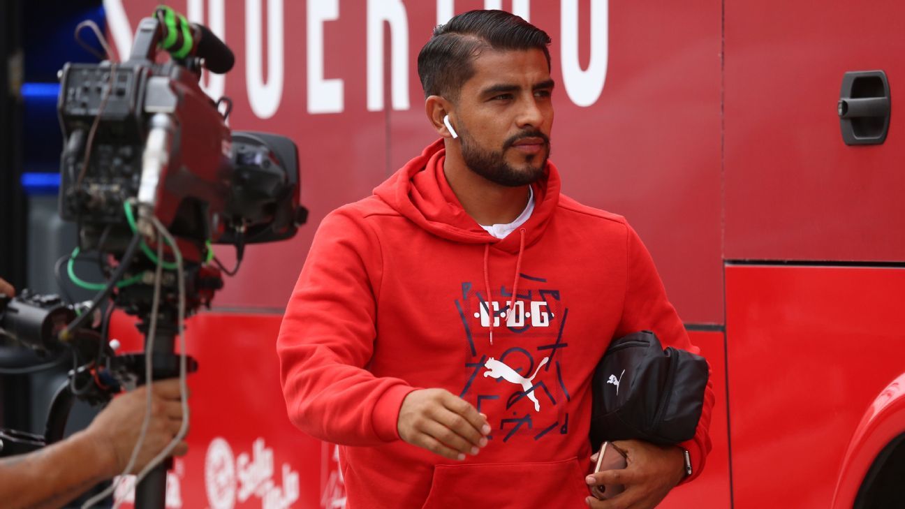 A fan attacked Chivas' defender, Miguel Ponce.