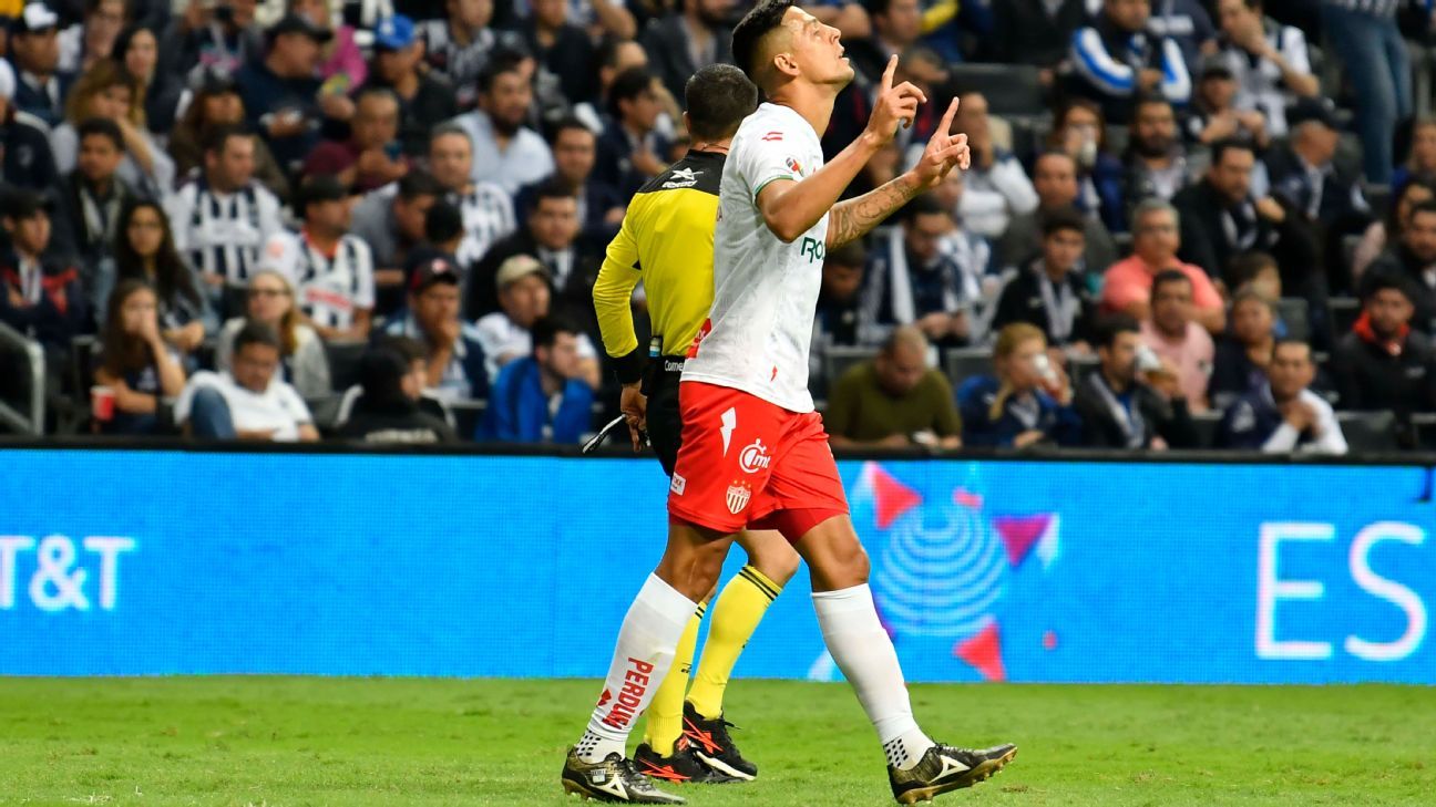 Mauro Quiroga dedica récord a sus abuelos fallecidos