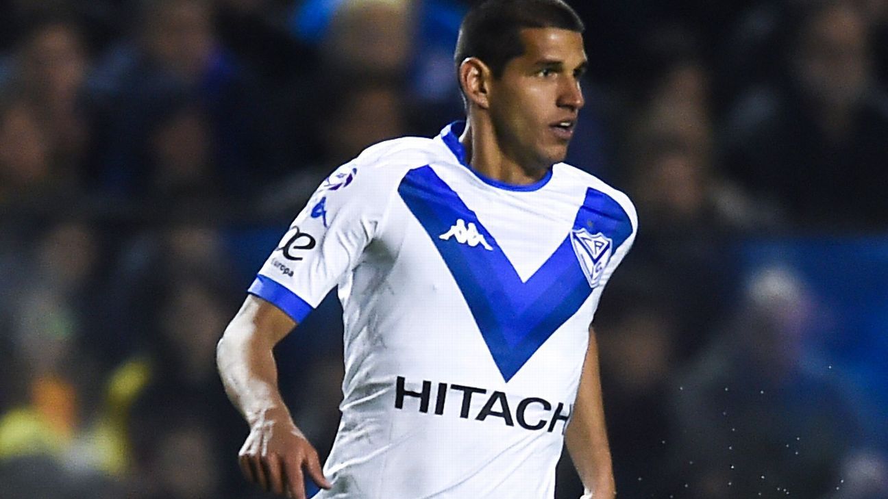 They deny Chelsea's interest in Luis Abram.