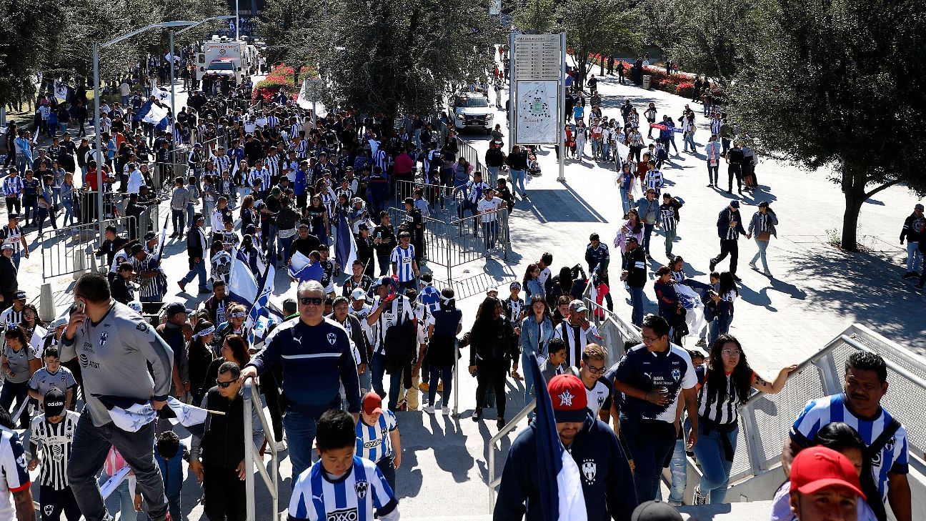 Aficionados de Rayados planean viaje al Kraken para el partido contra Mazatlán