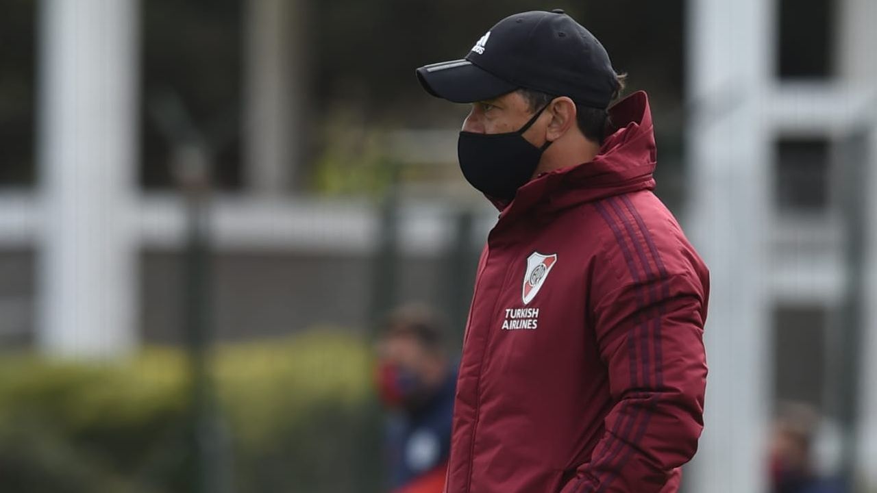 Cambio confirmado: River y Banfield juegan el martes y LPF ratificó la prohibición del River Camp