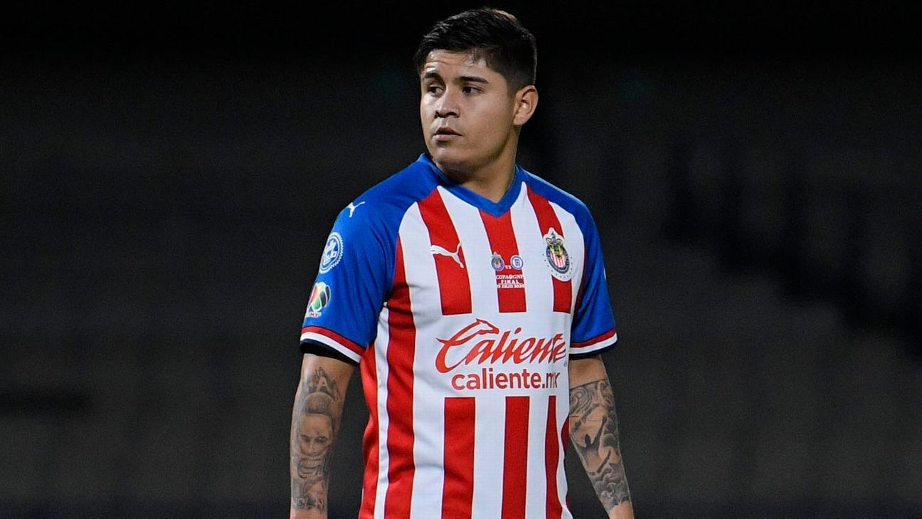 Chofis', 'Gallito' y Alexis Peña volverán a instalaciones de Chivas; Dieter Villalpando seguirá al margen