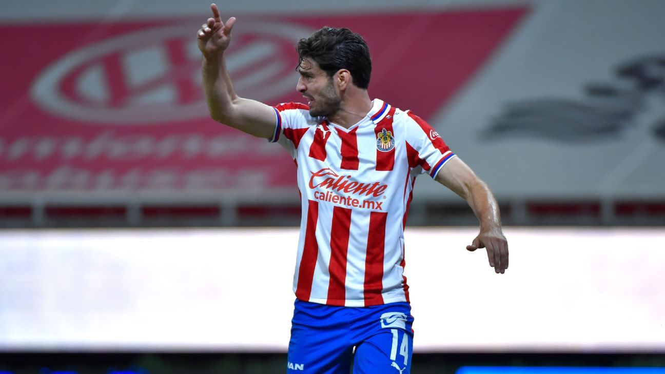 Aficionados recuerdan a Briseño, luego de petición de Chivas para inhabilitar a Ignacio Rivero