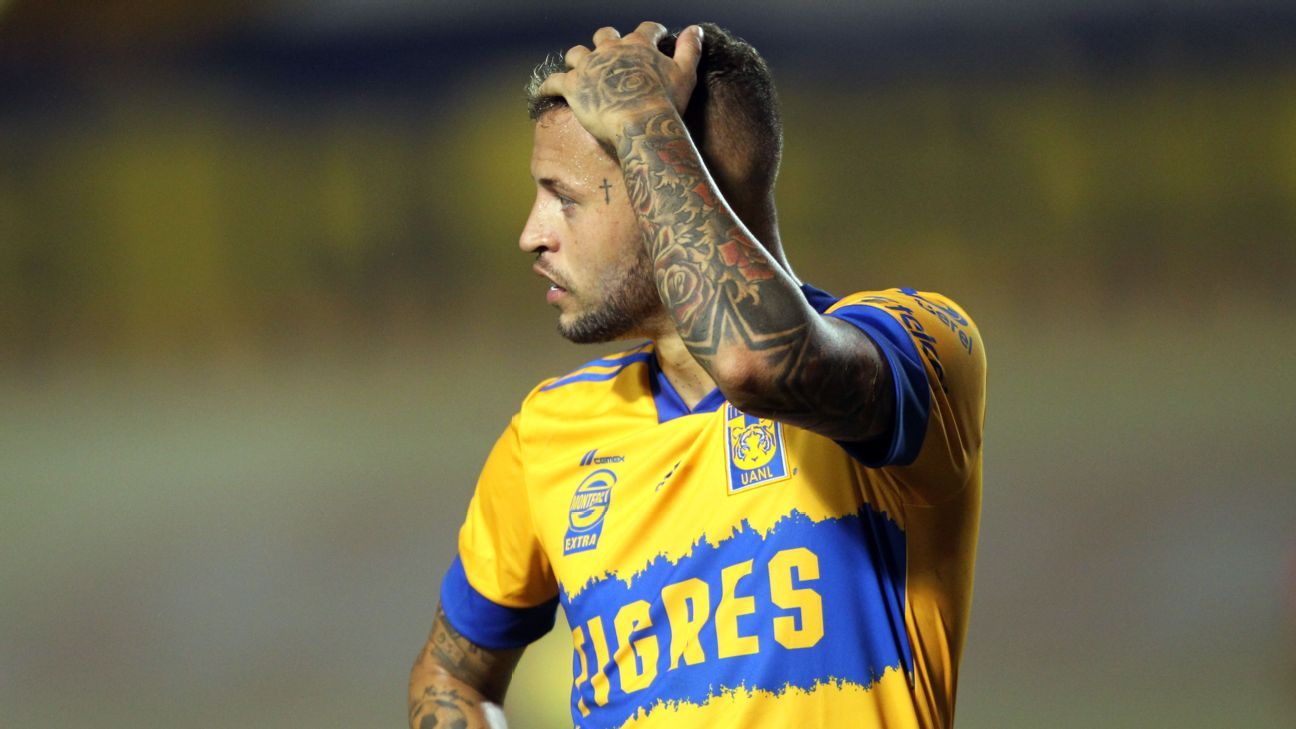 Carlos González o Nico López, la elección del 'Tuca' que afecta a Tigres