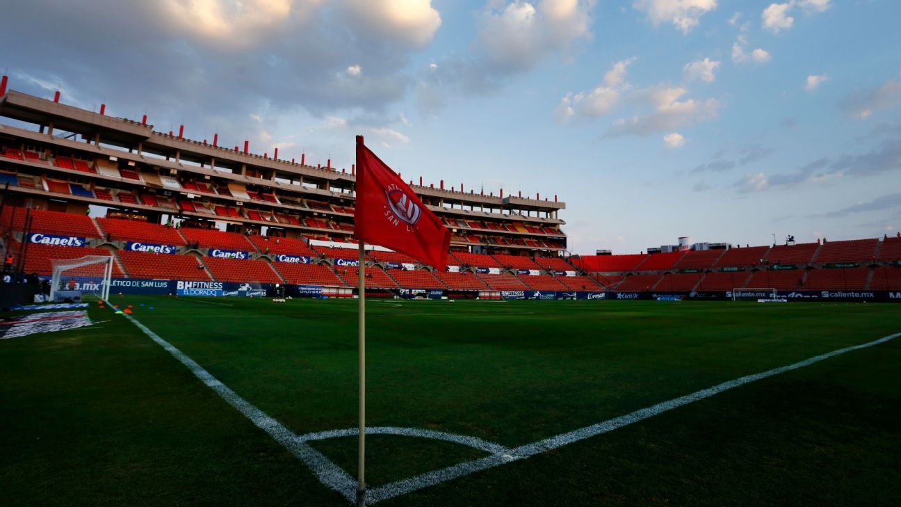 Día clave para Club de Cuervos
