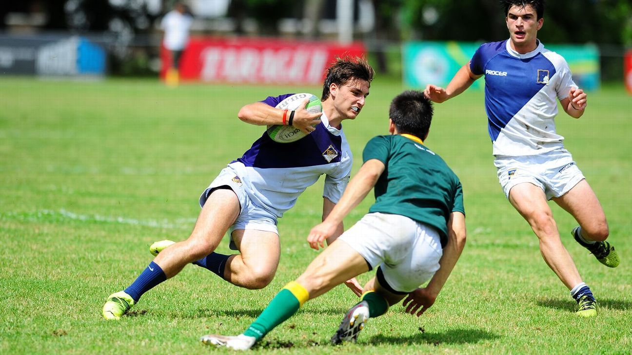 Galera de fotos de la victoria de Champagnat sobre Los Tilos en Menores de 18