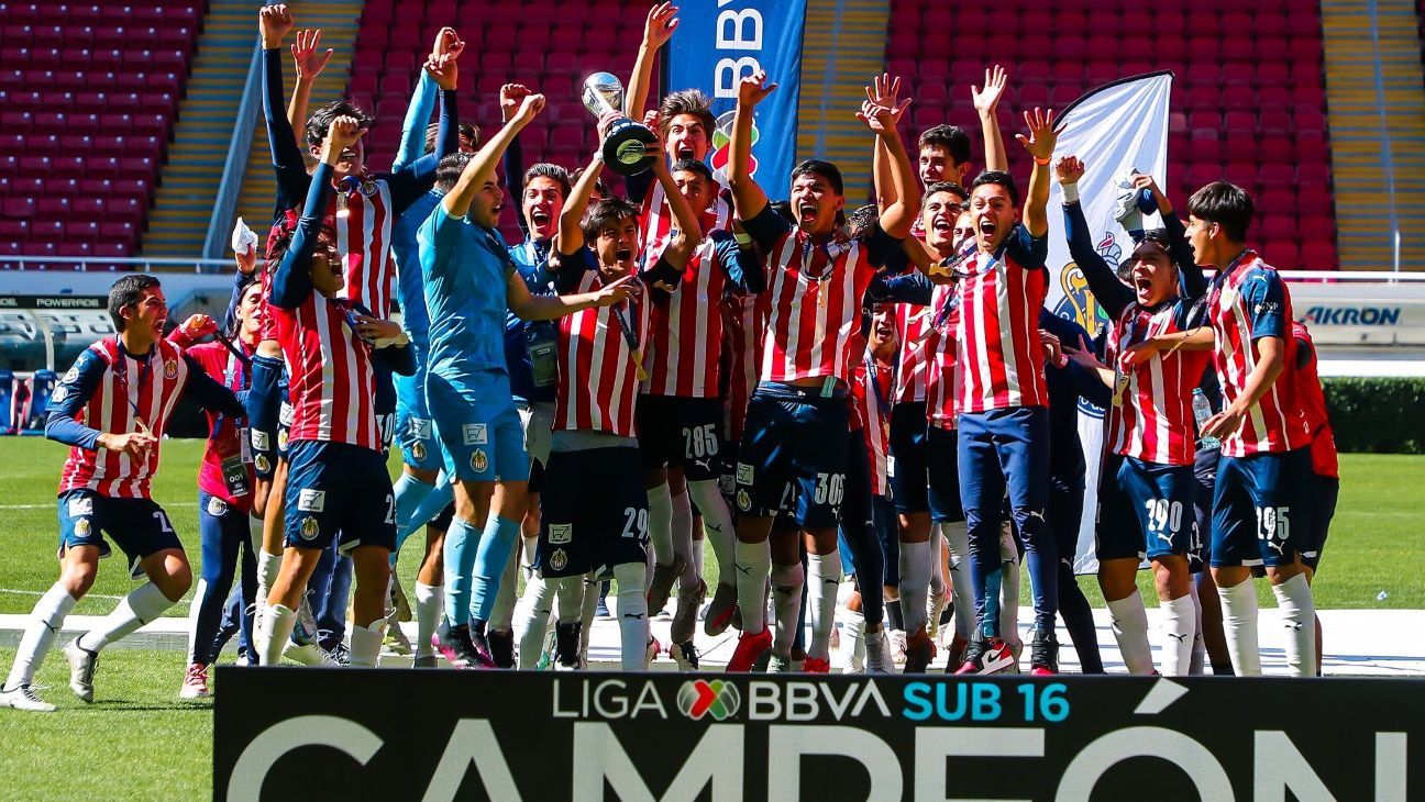 Chivas Sub16 se proclama campeón y es el único título del club