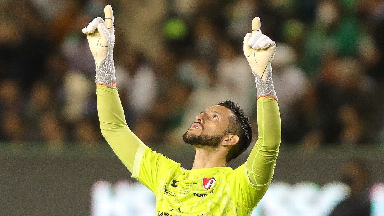 Miguel Calero el ídolo de Camilo Vargas que generó el interés del arquero de Atlas en la Liga MX