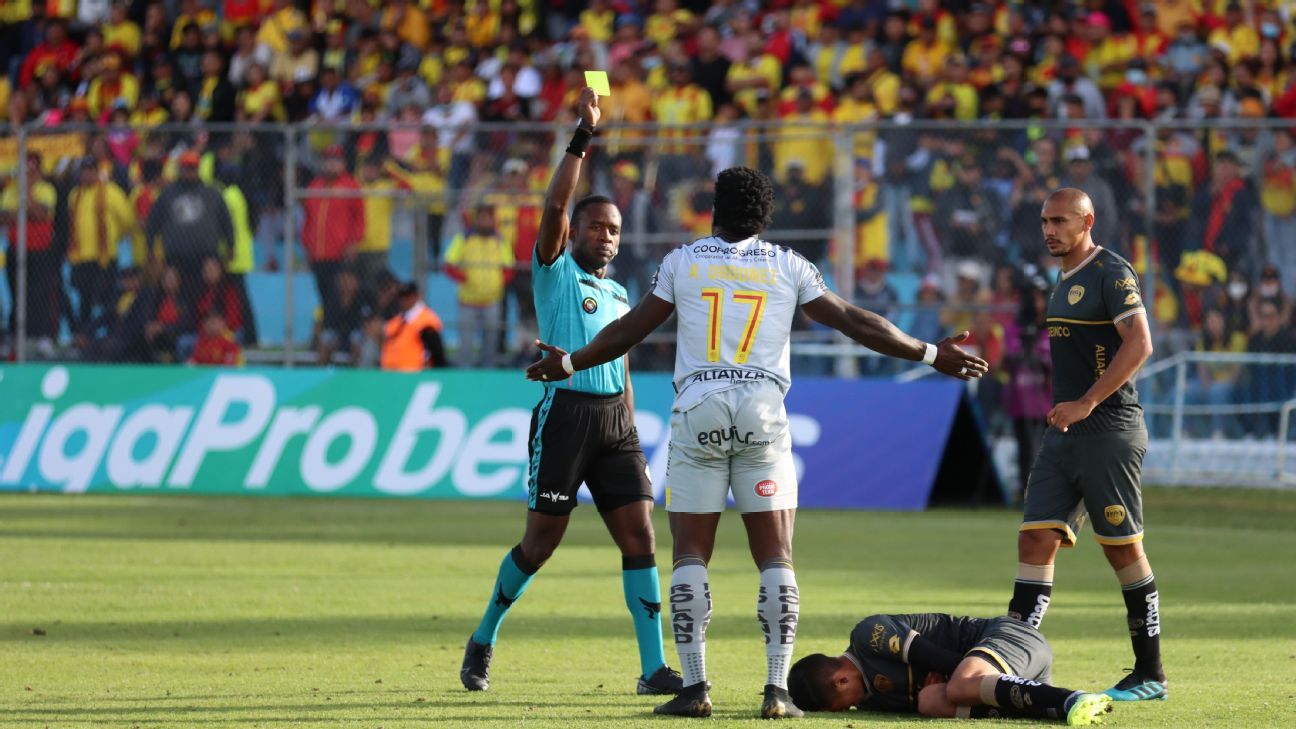 Aucas confirma que Roberto Ordóñez estaba habilitado para jugar