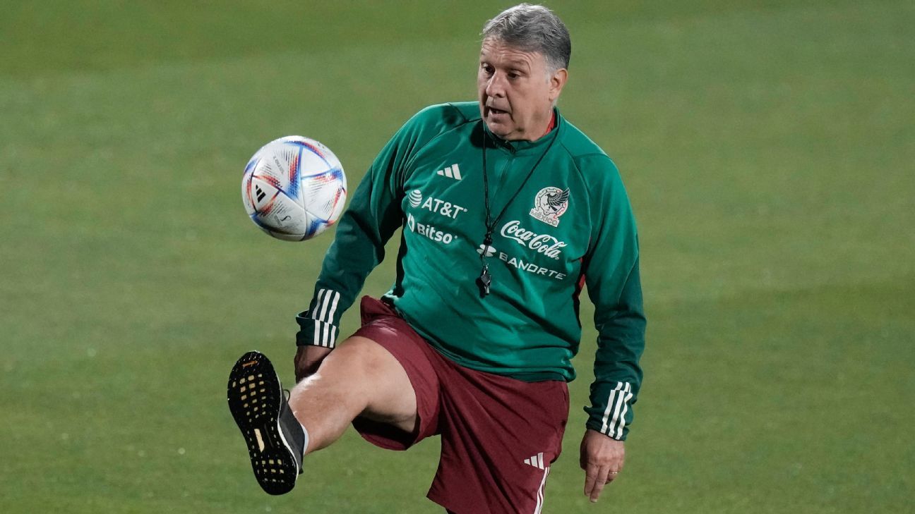 Gerardo Martino prepares changes to face Argentina; Andrés Guardado and Funes Mori point to the XI - upjobsnews